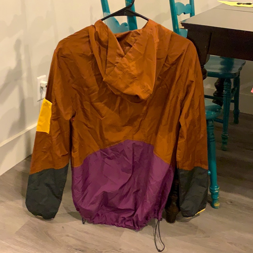 Retro Shell Jacket - Picture 2 of 4